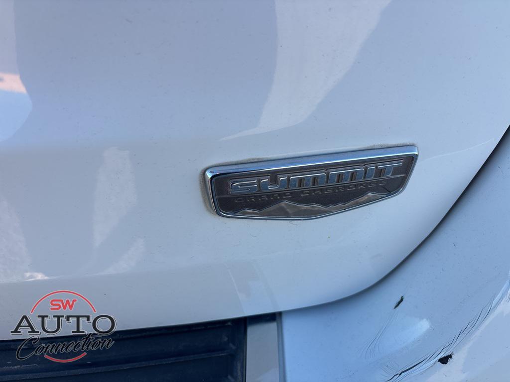 used 2015 Jeep Grand Cherokee car, priced at $13,965