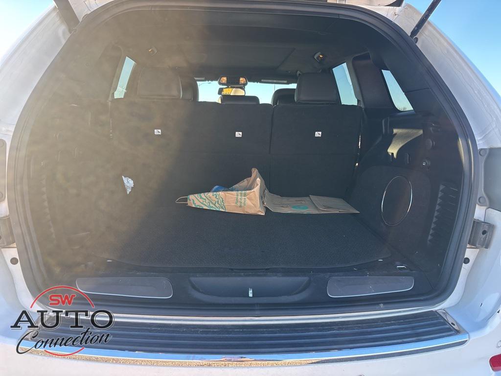 used 2015 Jeep Grand Cherokee car, priced at $13,965