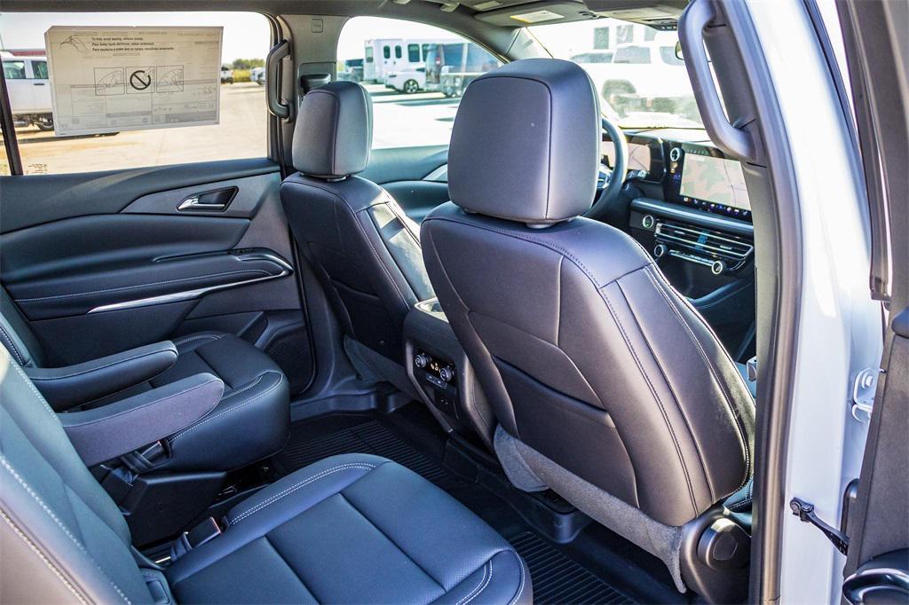 new 2026 Chevrolet Traverse car, priced at $48,954