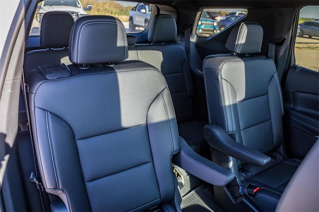 new 2026 Chevrolet Traverse car, priced at $48,954