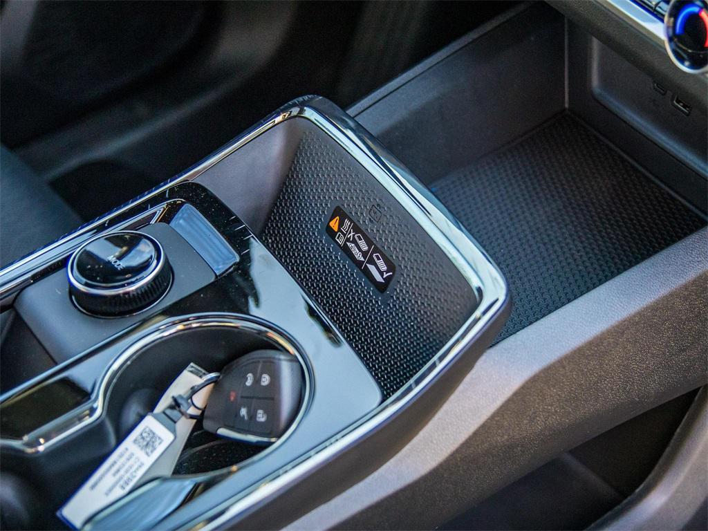 new 2026 Chevrolet Equinox car, priced at $36,930