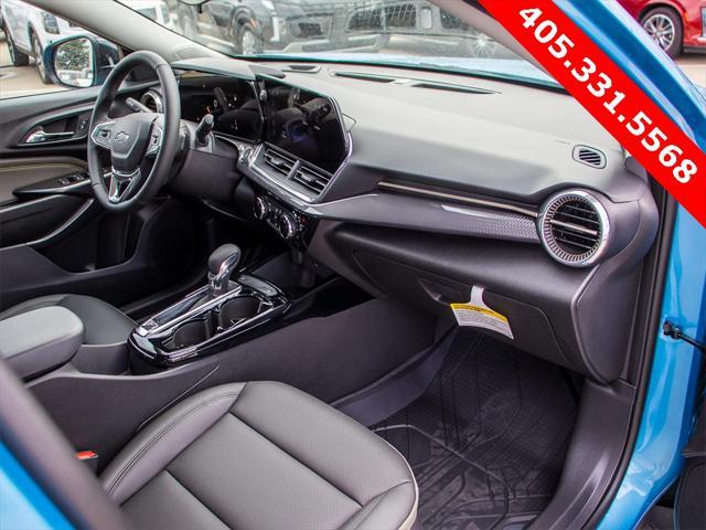 new 2025 Chevrolet Trax car, priced at $27,475