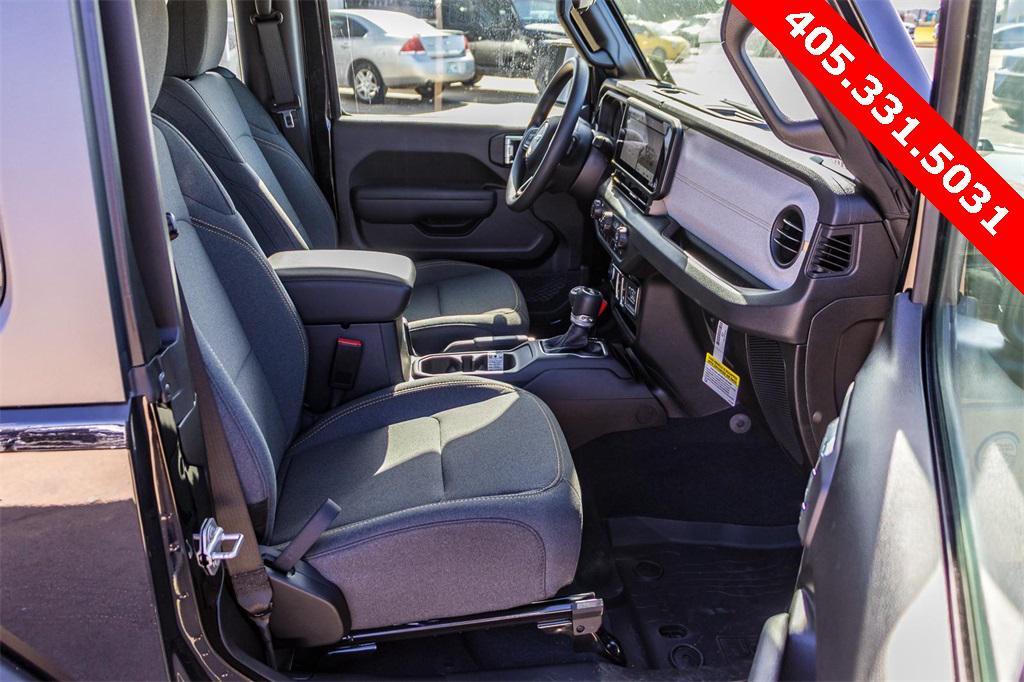 new 2025 Jeep Wrangler car, priced at $39,400