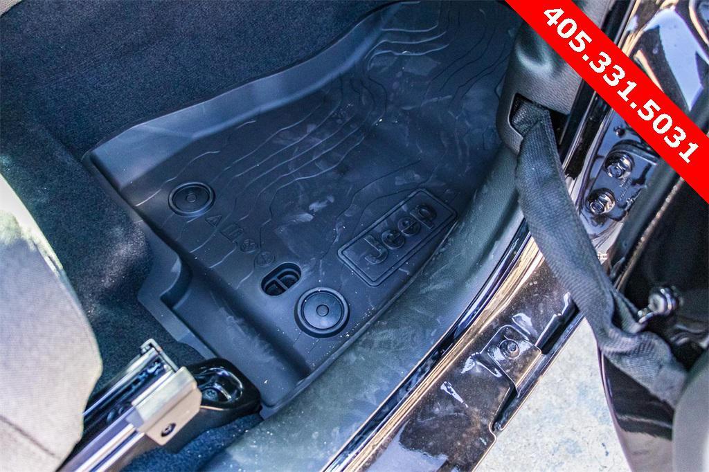 new 2025 Jeep Wrangler car, priced at $39,400