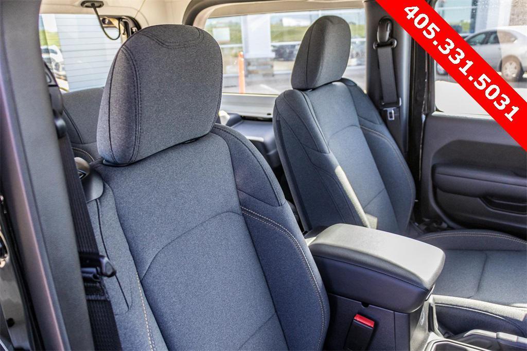 new 2025 Jeep Wrangler car, priced at $39,400