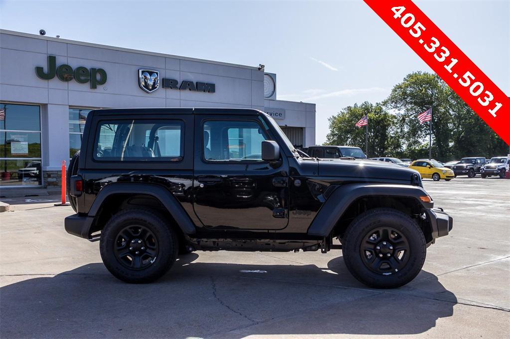 new 2025 Jeep Wrangler car, priced at $39,400