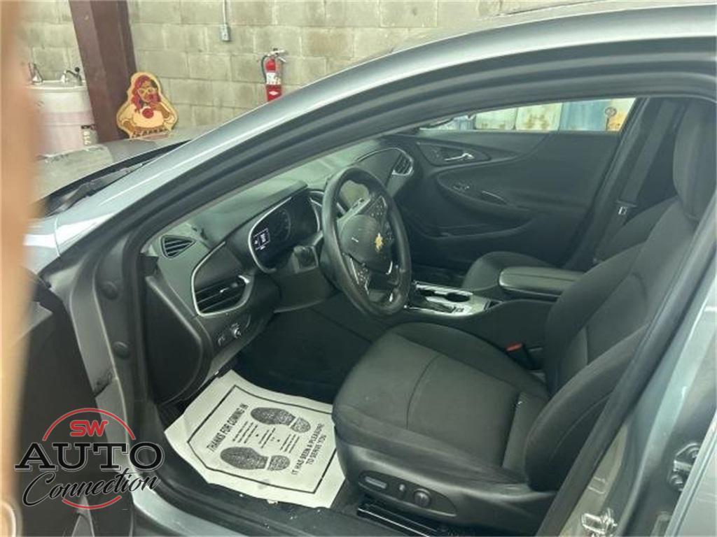 used 2024 Chevrolet Malibu car, priced at $18,985