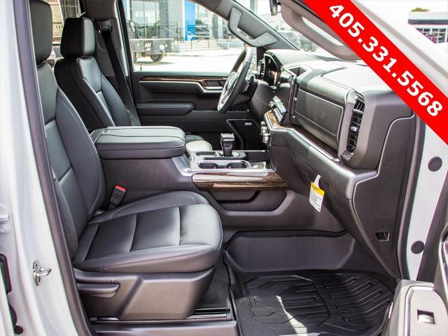 new 2025 GMC Sierra 1500 car, priced at $55,469