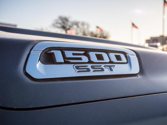 new 2025 Ram 1500 car, priced at $62,670