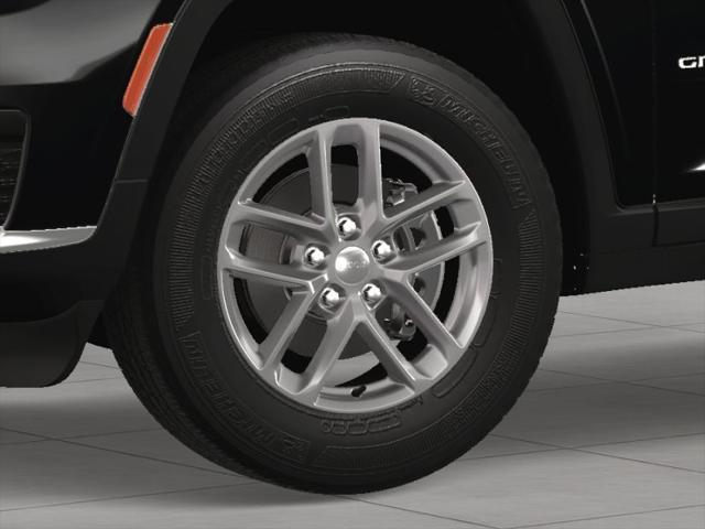 new 2025 Jeep Grand Cherokee L car, priced at $42,929