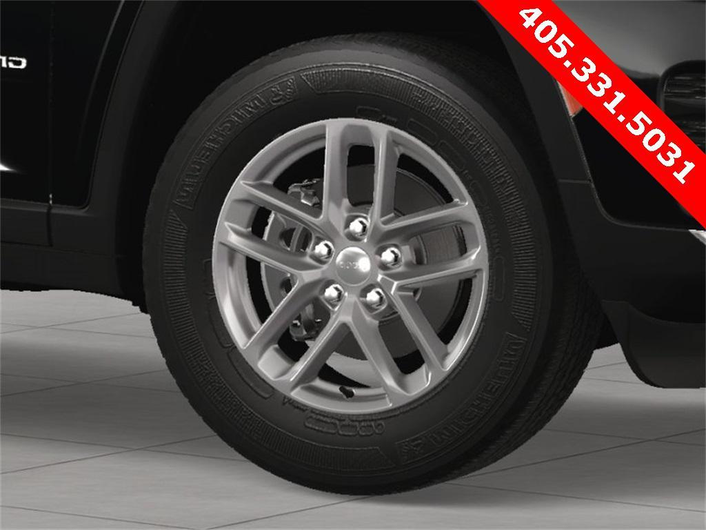 new 2025 Jeep Grand Cherokee car, priced at $38,835