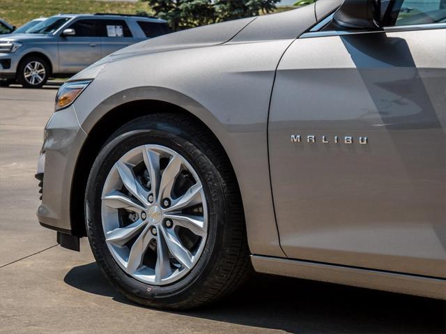 new 2025 Chevrolet Malibu car, priced at $29,820