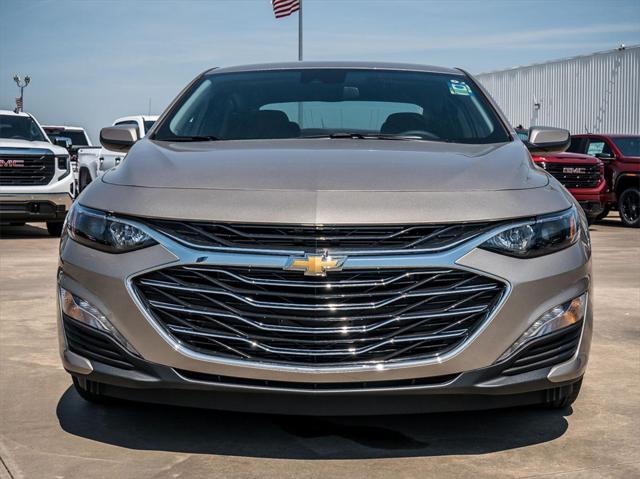 new 2025 Chevrolet Malibu car, priced at $29,820