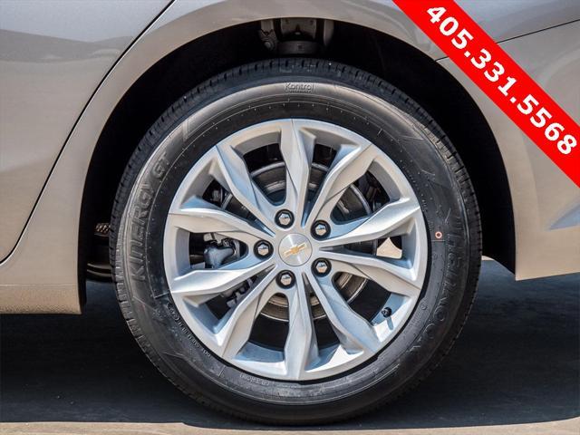 new 2025 Chevrolet Malibu car, priced at $27,820