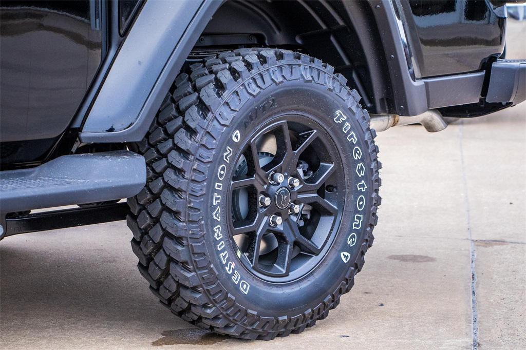 new 2025 Jeep Gladiator car, priced at $45,056