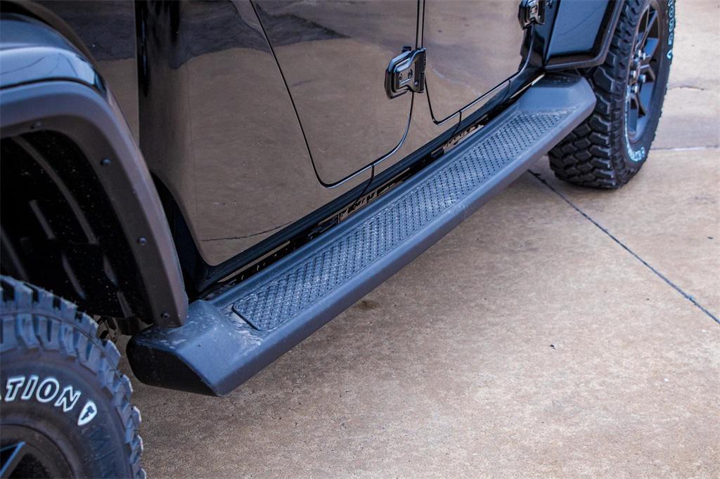 new 2025 Jeep Gladiator car, priced at $45,056