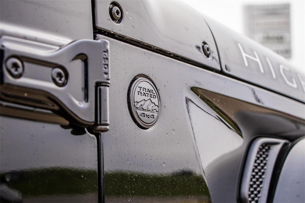 new 2025 Jeep Gladiator car, priced at $45,056