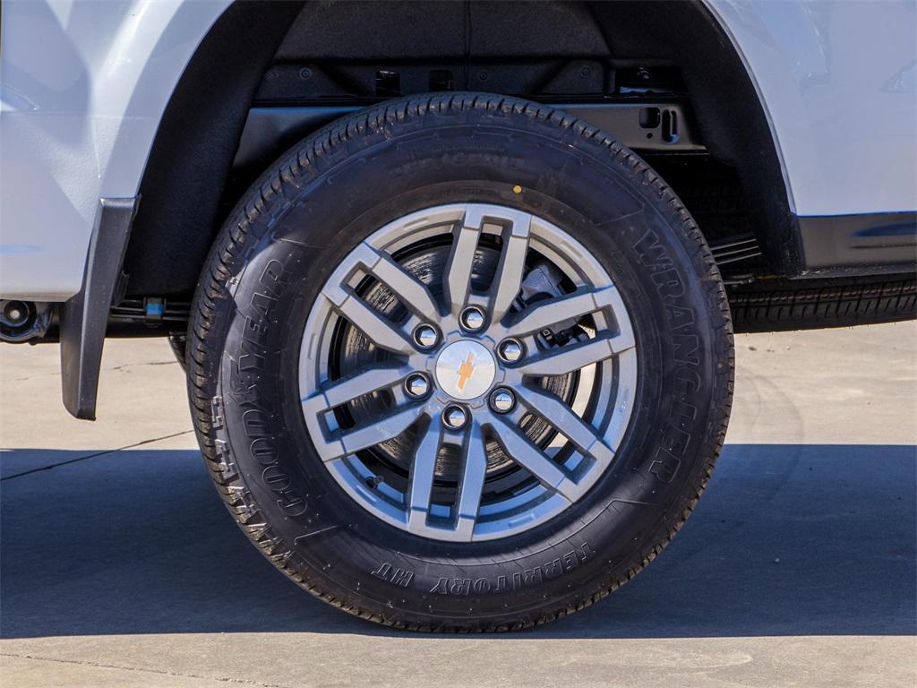 new 2025 Chevrolet Colorado car, priced at $39,014