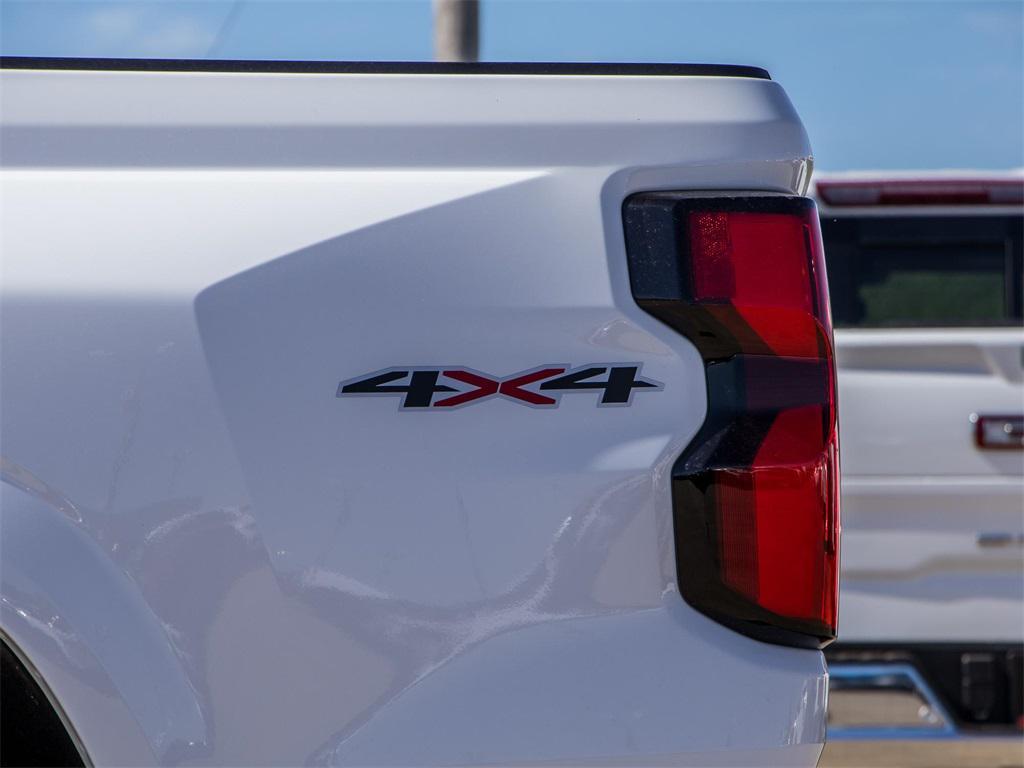 new 2025 Chevrolet Colorado car, priced at $39,014