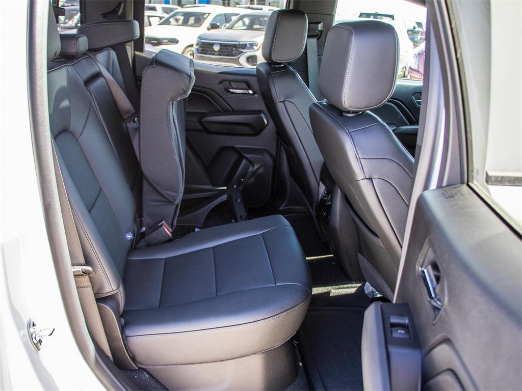 new 2025 Chevrolet Colorado car, priced at $39,014