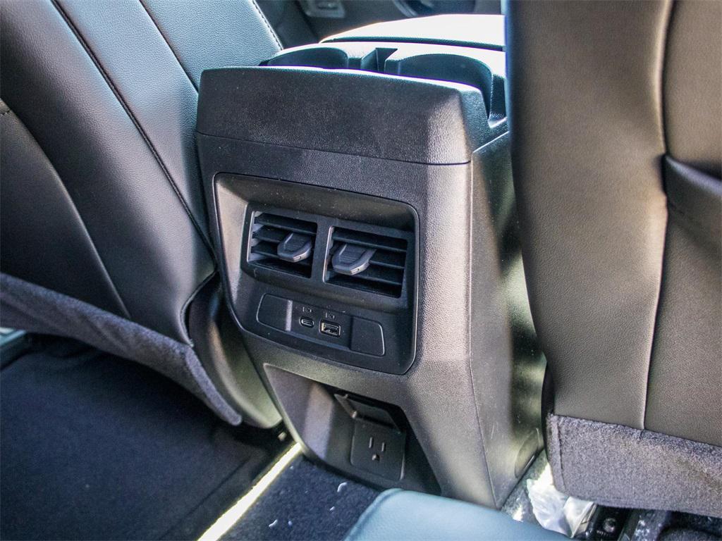 new 2025 Chevrolet Colorado car, priced at $39,014