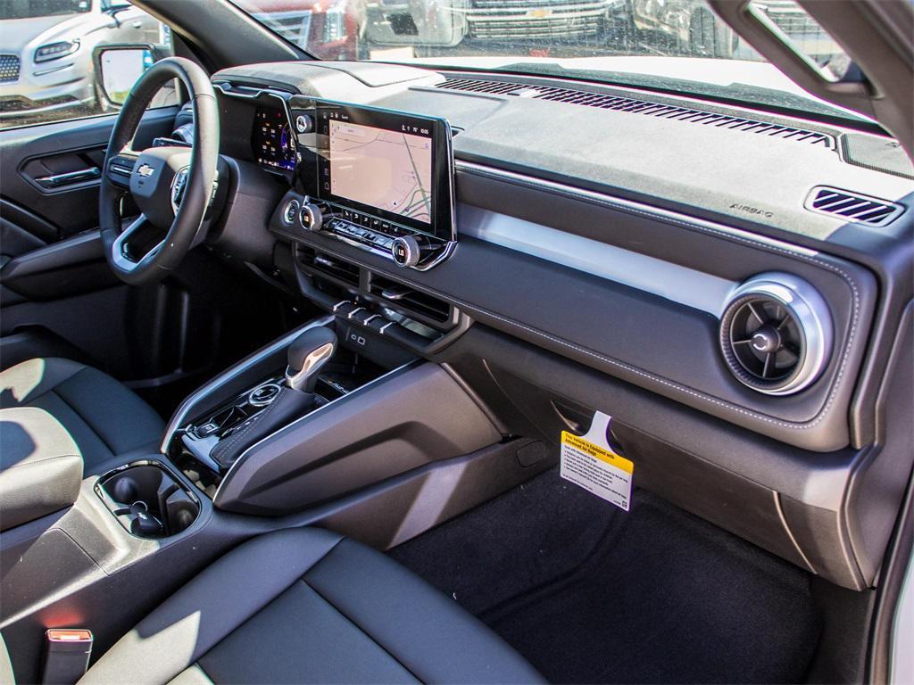 new 2025 Chevrolet Colorado car, priced at $39,014