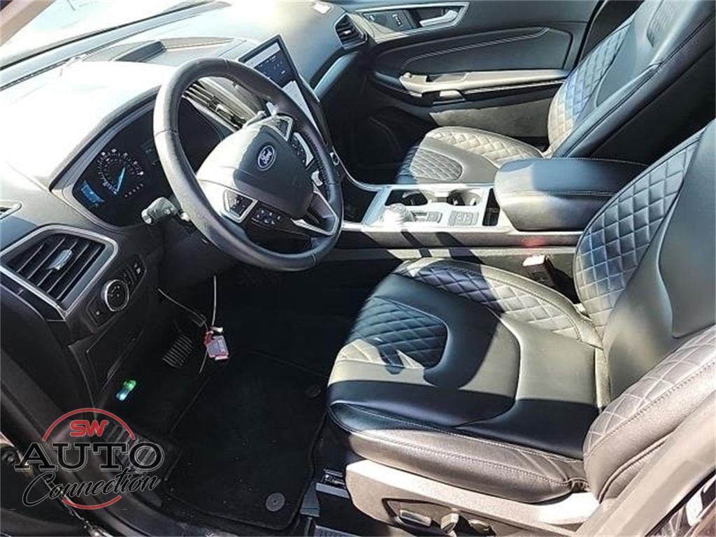used 2024 Ford Edge car, priced at $25,950