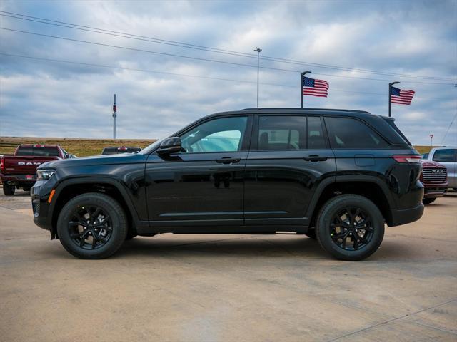 new 2025 Jeep Grand Cherokee car, priced at $41,030