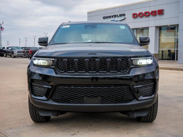 new 2025 Jeep Grand Cherokee car, priced at $41,030