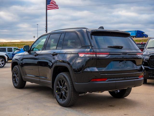 new 2025 Jeep Grand Cherokee car, priced at $41,030