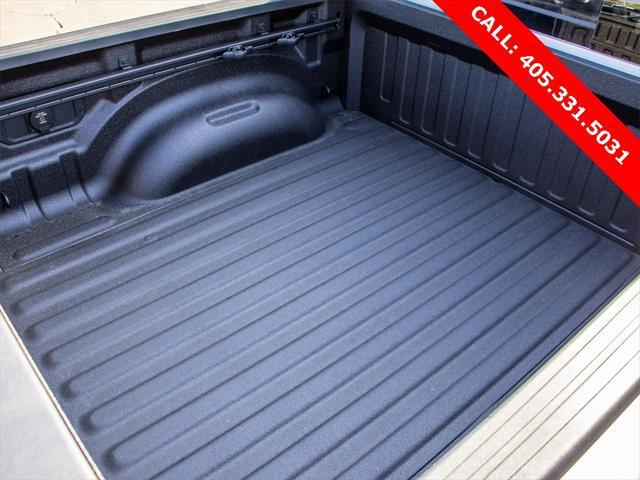 new 2025 Ram 1500 car, priced at $58,044
