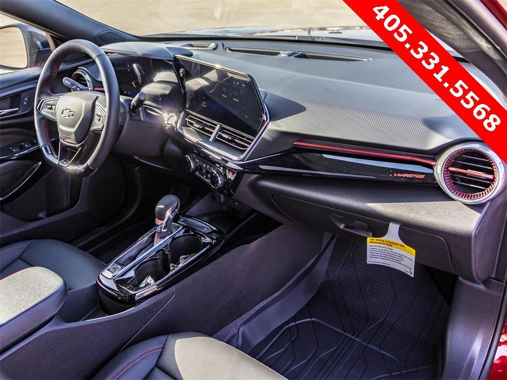 new 2025 Chevrolet Trax car, priced at $27,890