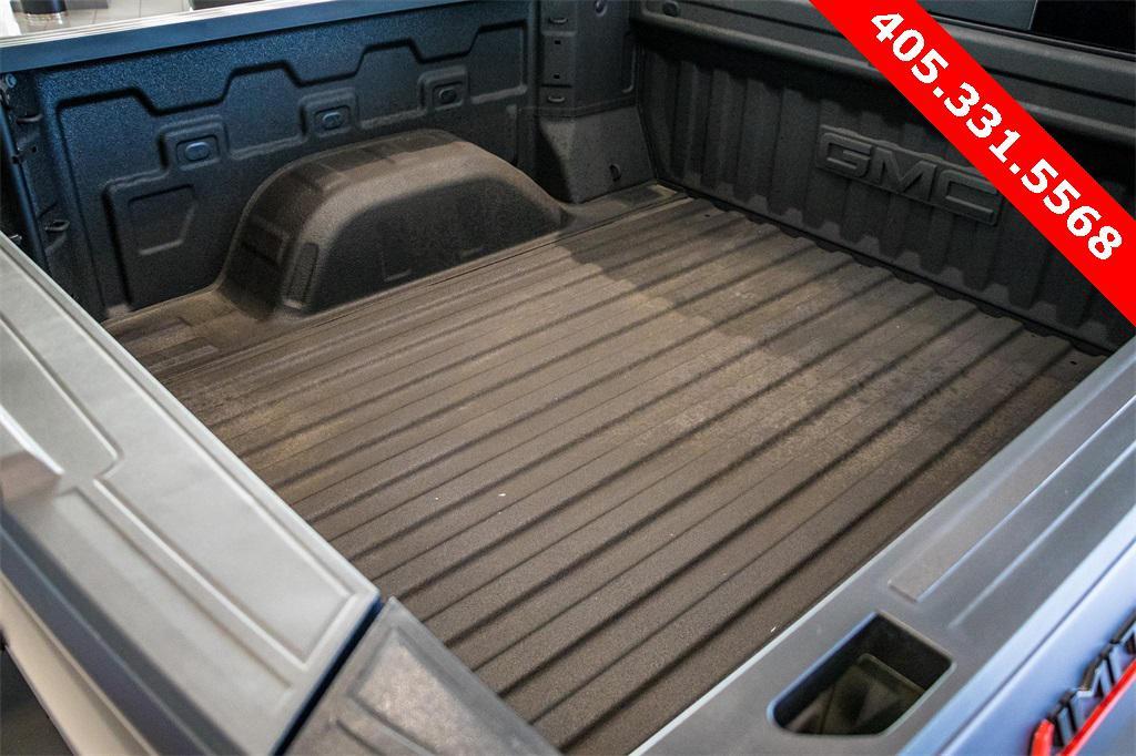 new 2025 GMC Sierra 1500 car, priced at $124,600