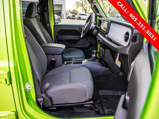 new 2025 Jeep Gladiator car, priced at $42,728