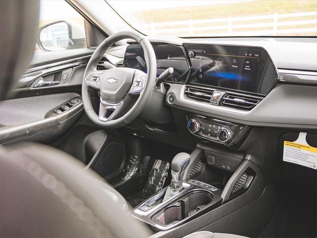 new 2025 Chevrolet TrailBlazer car, priced at $27,475