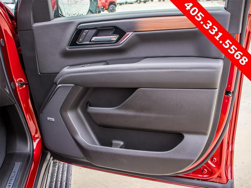 new 2025 GMC Yukon car, priced at $96,325