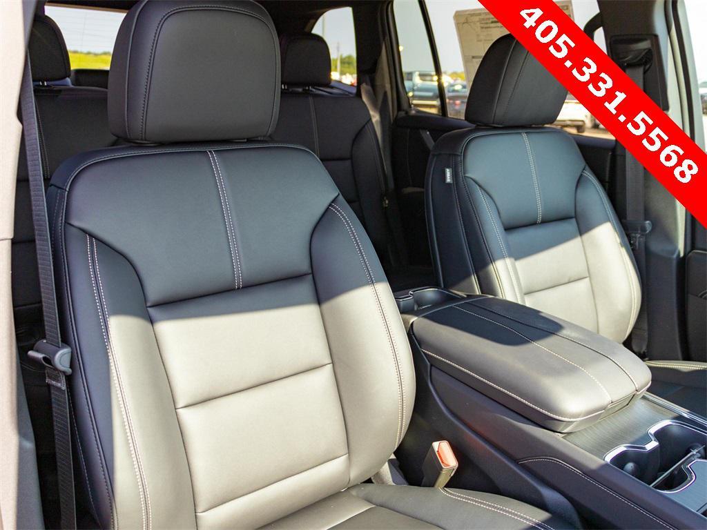 new 2025 GMC Acadia car, priced at $48,815
