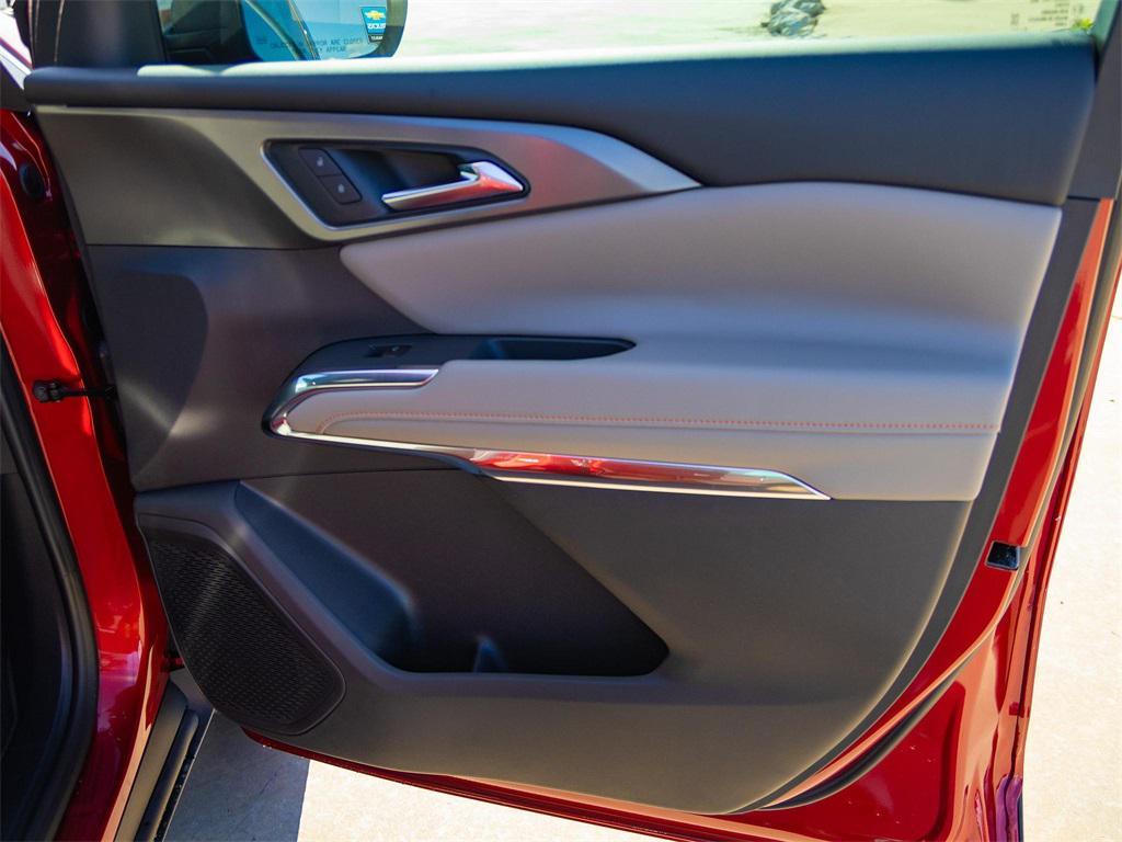 new 2026 Chevrolet Traverse car, priced at $46,980