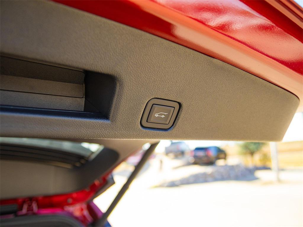 new 2026 Chevrolet Traverse car, priced at $46,980