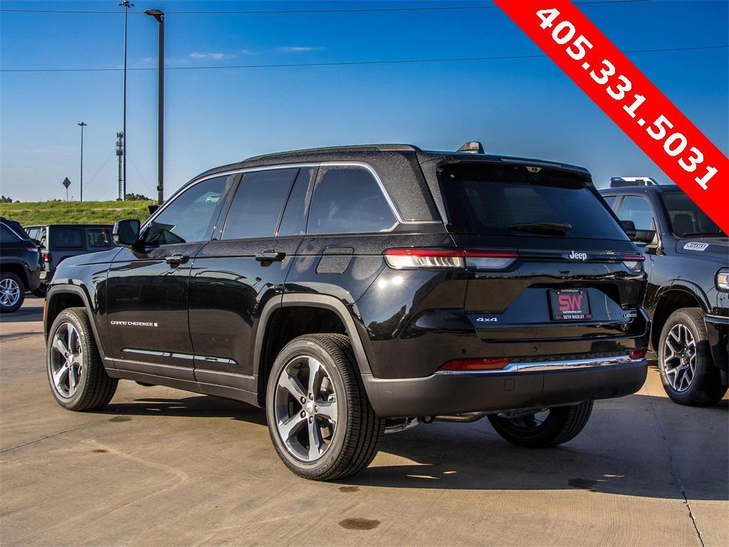 new 2025 Jeep Grand Cherokee car, priced at $48,671