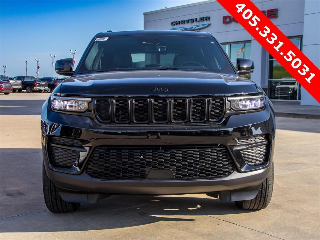 new 2025 Jeep Grand Cherokee car, priced at $37,851