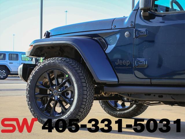 new 2025 Jeep Gladiator car, priced at $42,185