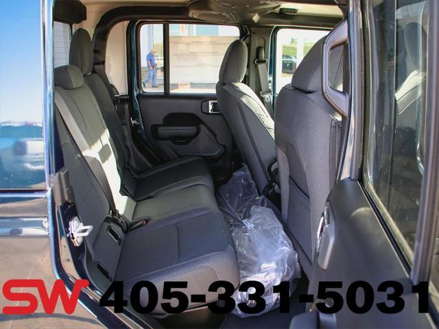 new 2025 Jeep Gladiator car, priced at $42,185