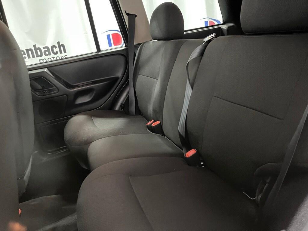 used 2004 Jeep Grand Cherokee car, priced at $5,500