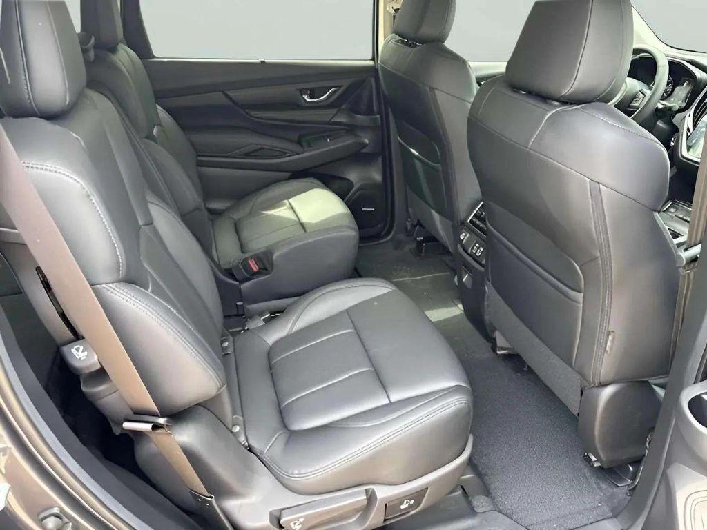 new 2025 Subaru Ascent car, priced at $51,293
