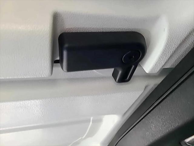 used 2015 Jeep Wrangler Unlimited car, priced at $18,475