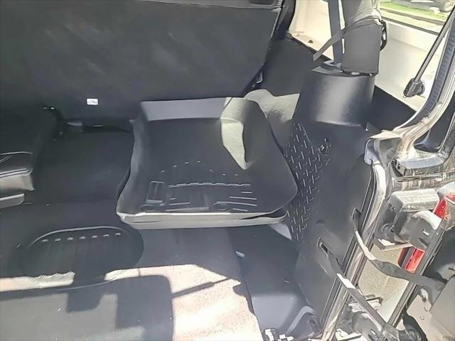 used 2015 Jeep Wrangler Unlimited car, priced at $18,475