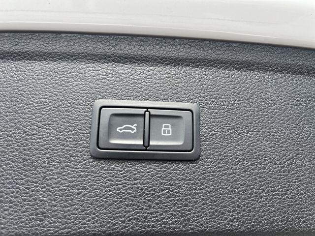 used 2022 Audi SQ5 car, priced at $32,891