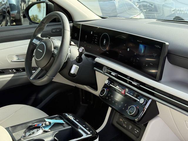 used 2025 Hyundai TUCSON Hybrid car, priced at $34,991