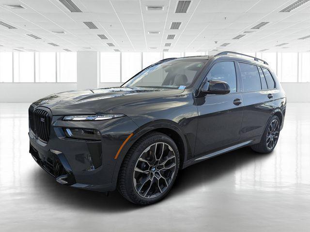 new 2026 BMW X7 car, priced at $125,625